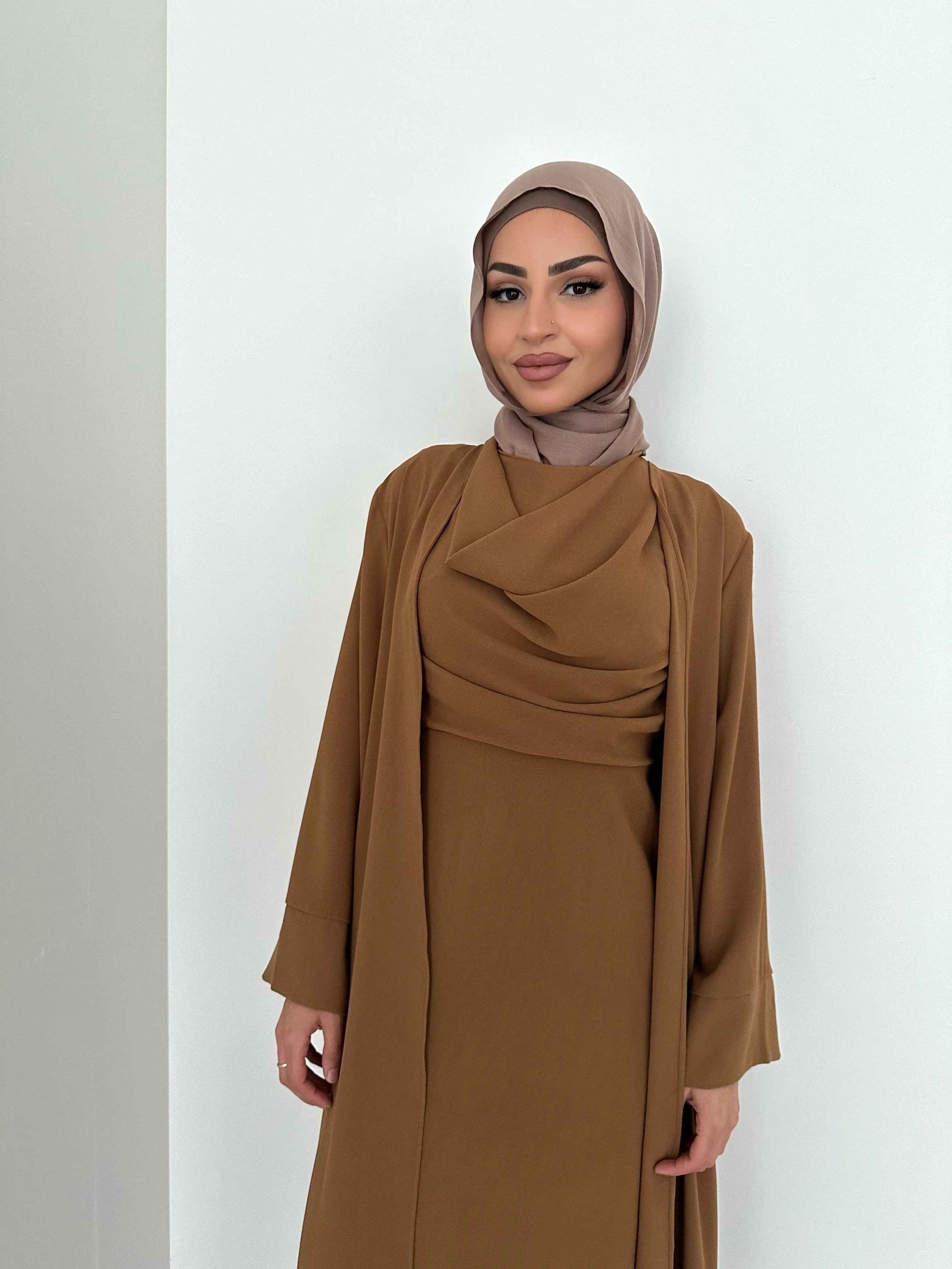 AULA DRESS   CARDIGAN SET