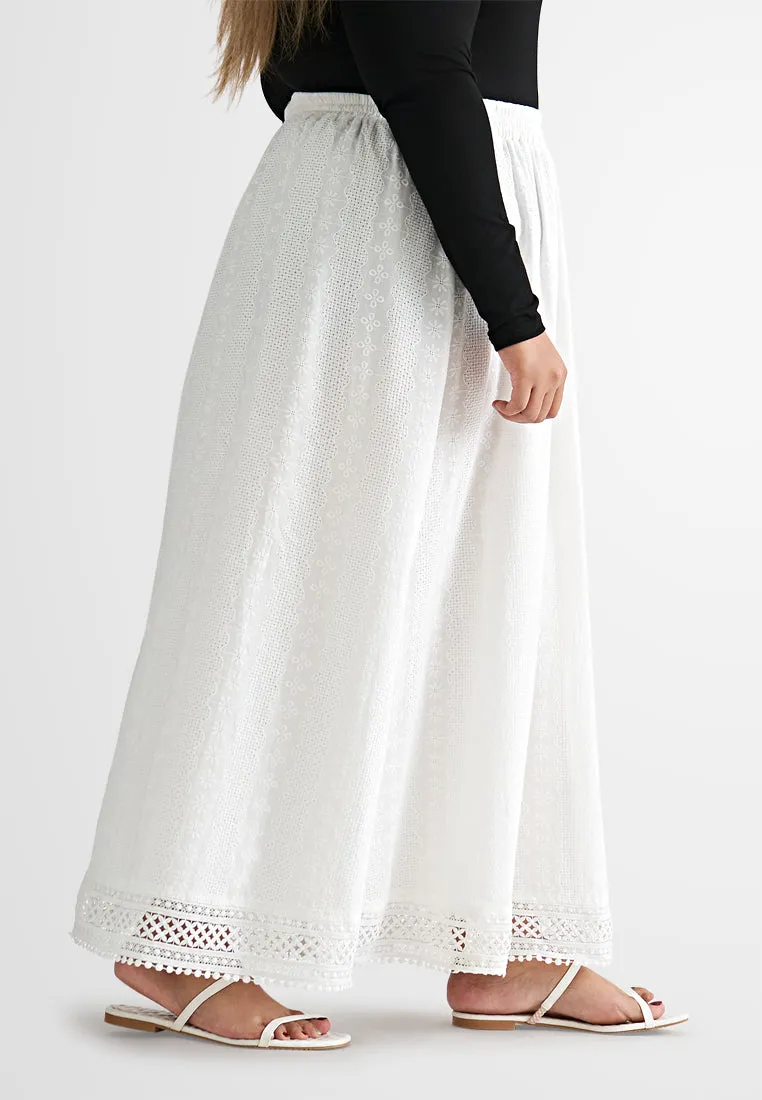 Betsy Eyelet Flare Skirt