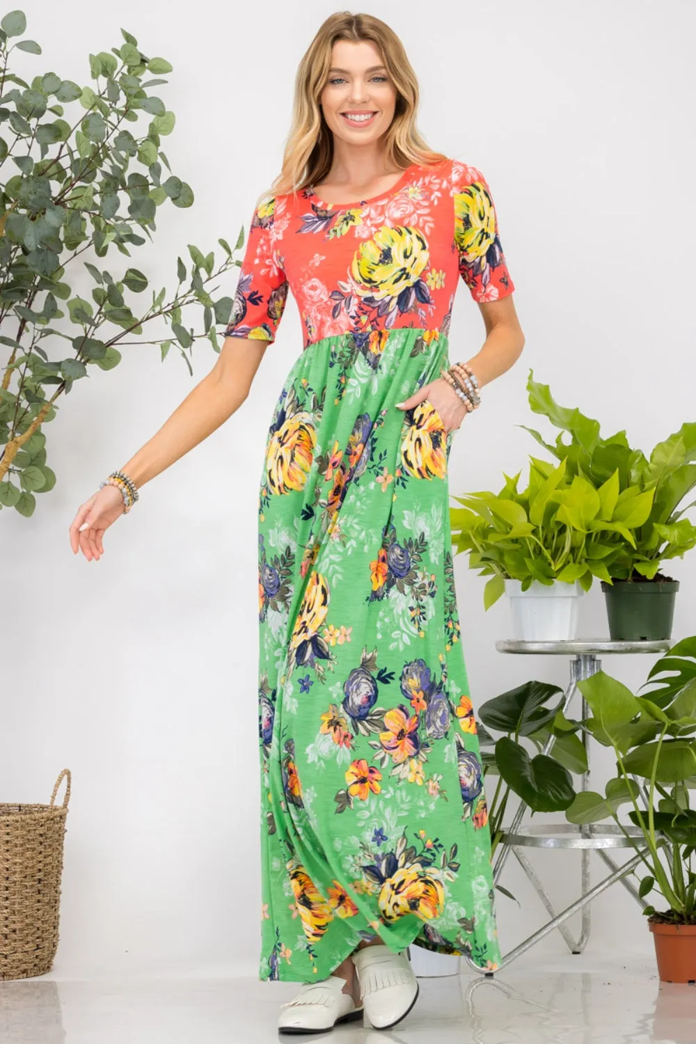 Full Size Printed Round Neck Short Sleeve Maxi Dress