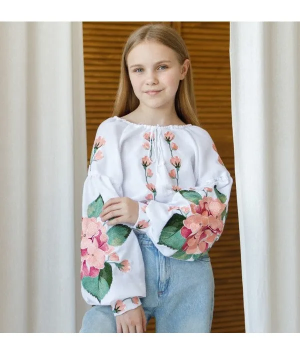 Girl's embroidered blouse with hydrangeas