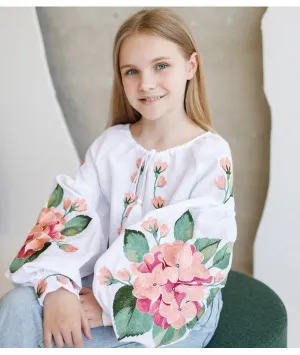 Girl's embroidered blouse with hydrangeas