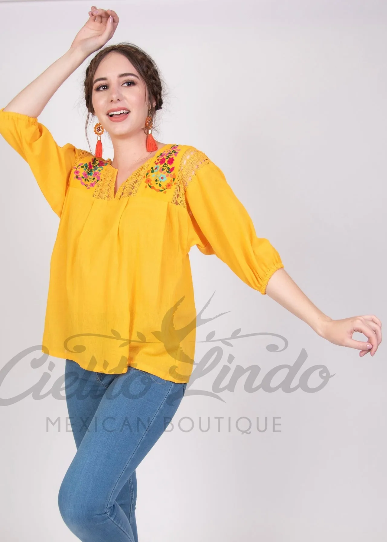 Mexican Floral Embroidered Blouse Espanola