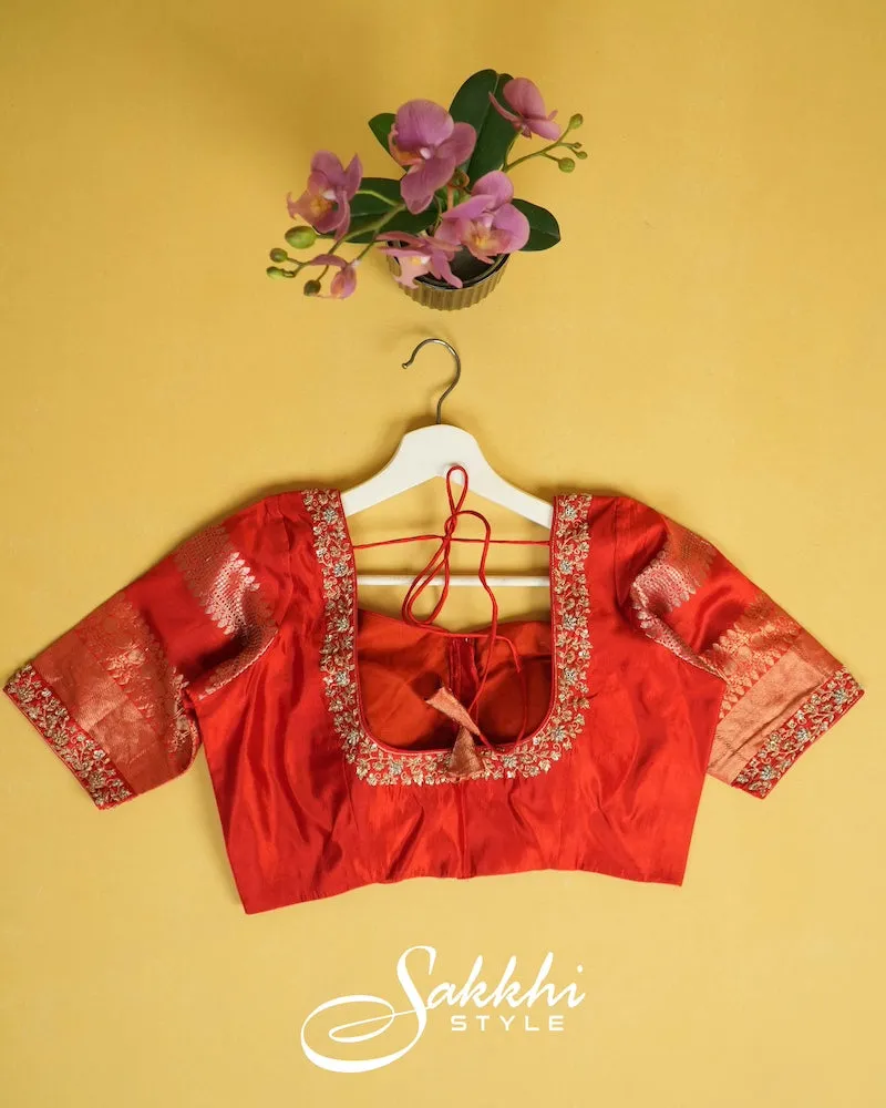 VERMILLION CRUSHED TISSUE SAREE WITH BLOUSE