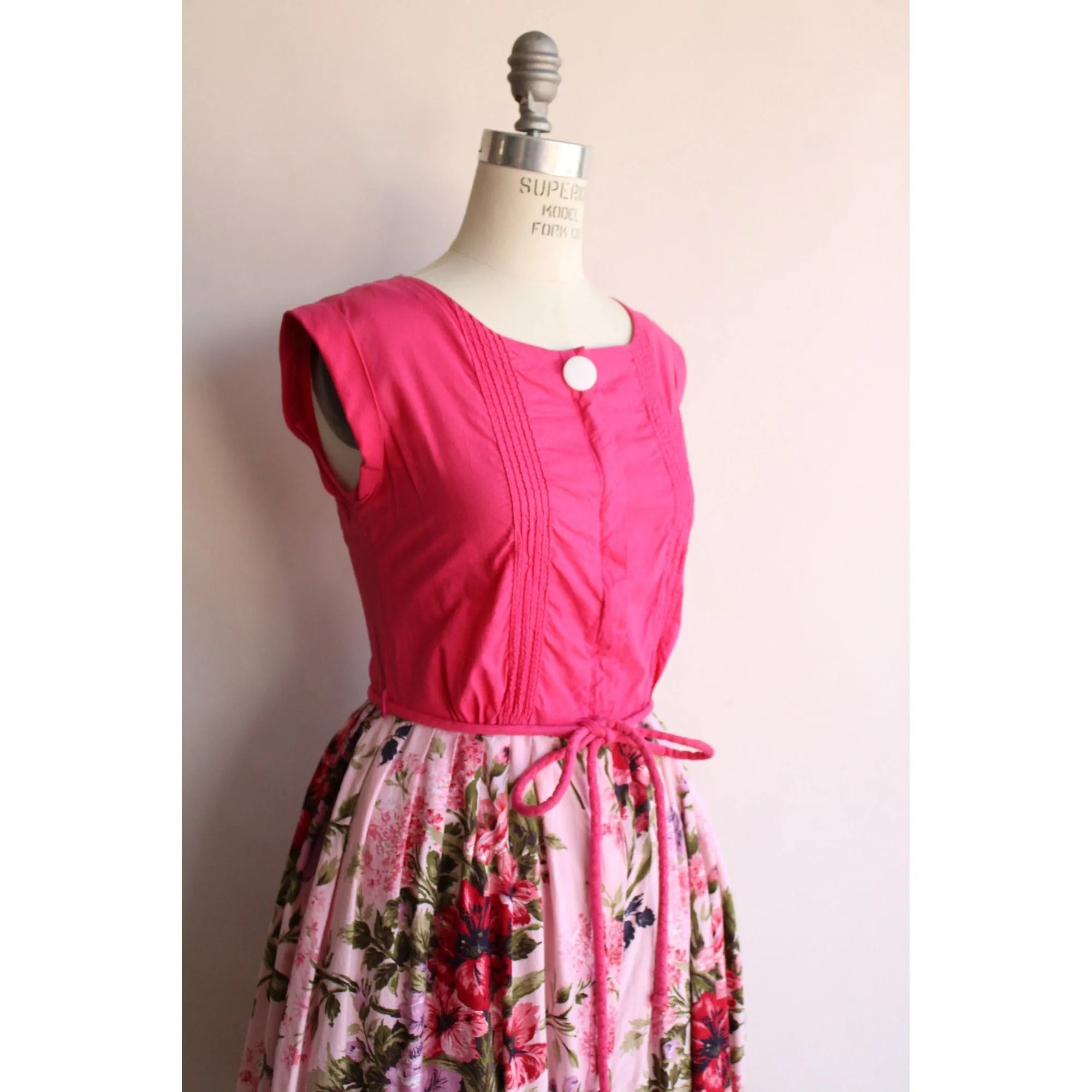 Vintage 1950s 1960s Kay Whitney Dress with Pocket and Belt